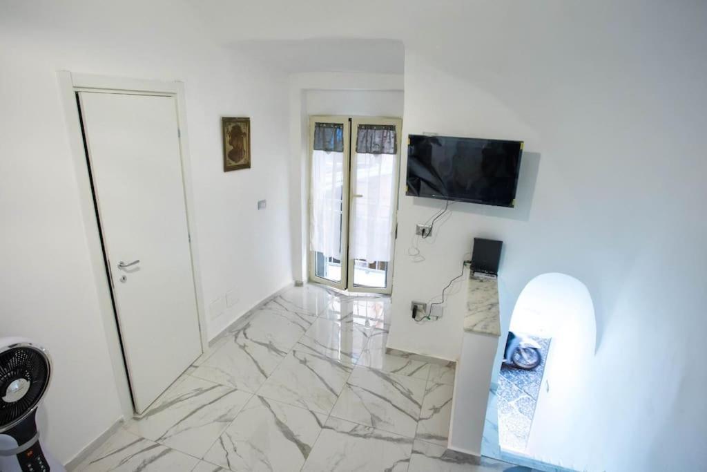 63 Appartamento Napoli